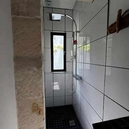 La Petite Duguesclin, Maison A Deux Pas Des Arenes Apartament Nîmes