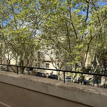 La Petite Duguesclin, Maison A Deux Pas Des Arenes Apartament *