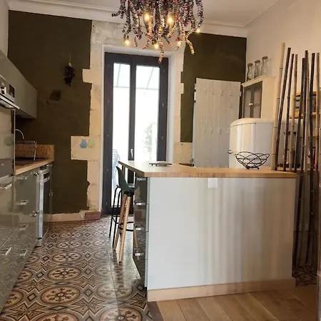 La Petite Duguesclin, Maison A Deux Pas Des Arenes