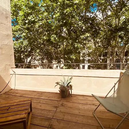 La Petite Duguesclin, Maison A Deux Pas Des Arenes Apartament