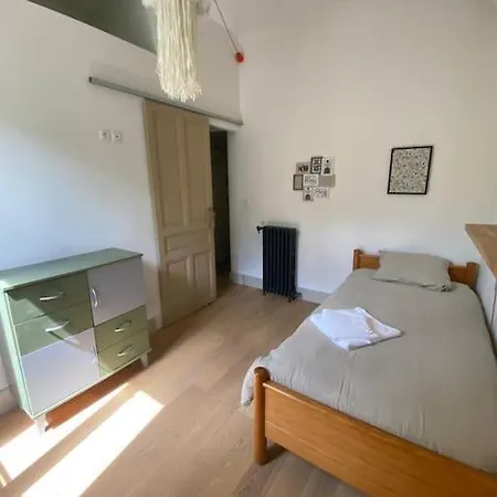 Apartament La Petite Duguesclin, Maison A Deux Pas Des Arenes