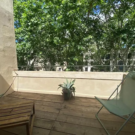 Apartament La Petite Duguesclin, Maison A Deux Pas Des Arenes *