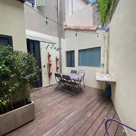 La Petite Duguesclin, Maison A Deux Pas Des Arenes Apartament
